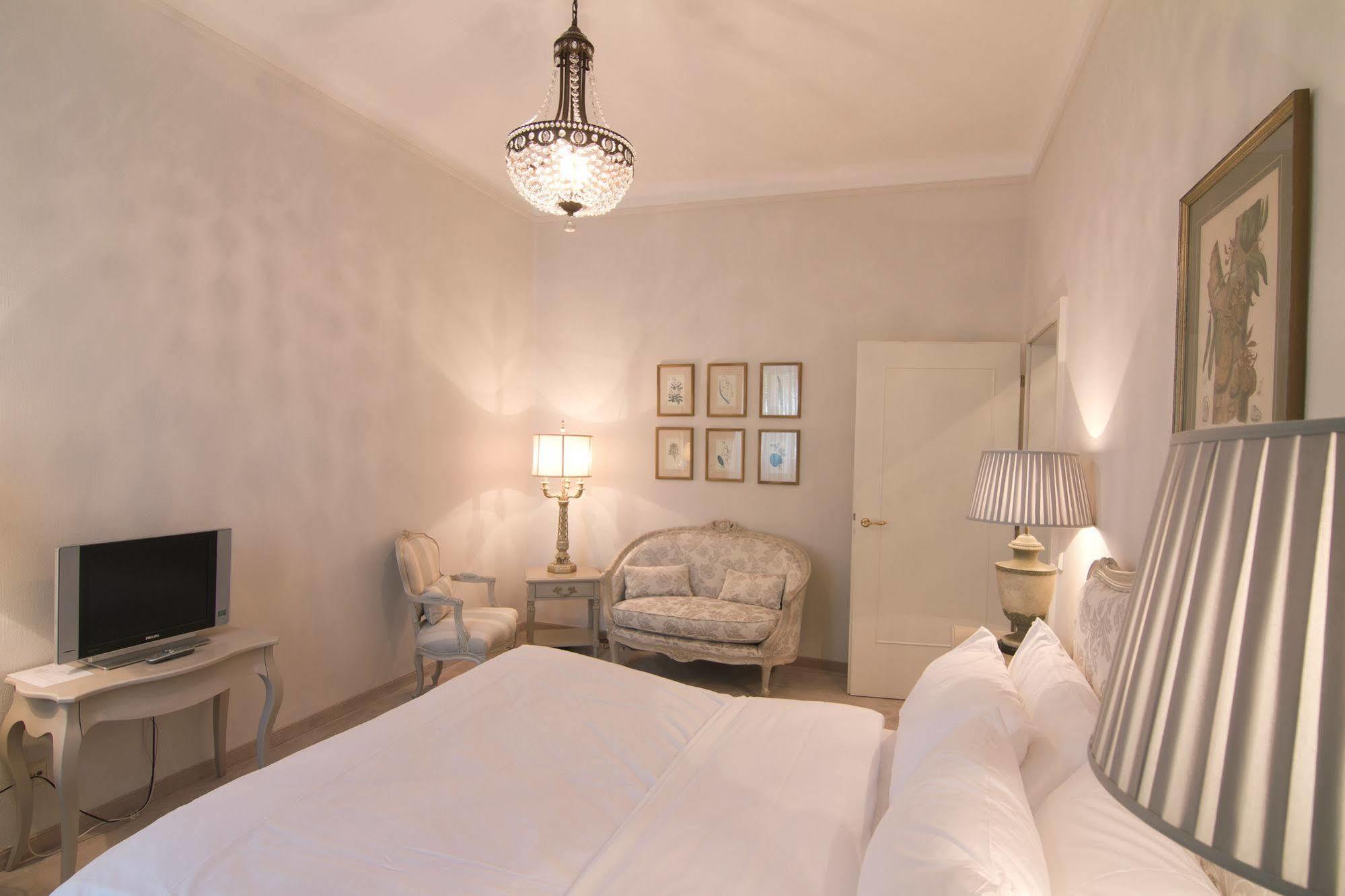 Hotel Romerbad Badenweiler Bagian luar foto